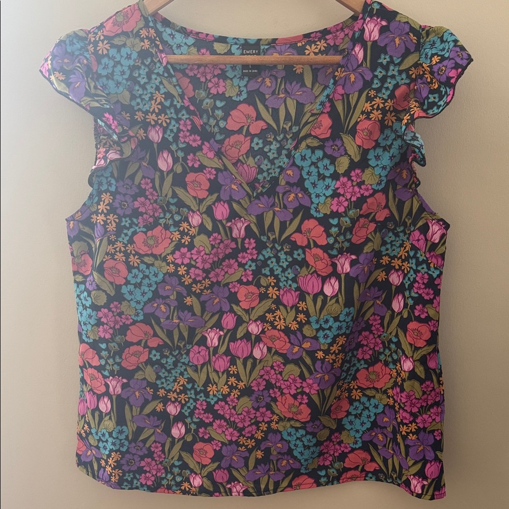 Emery Rose floral blouse